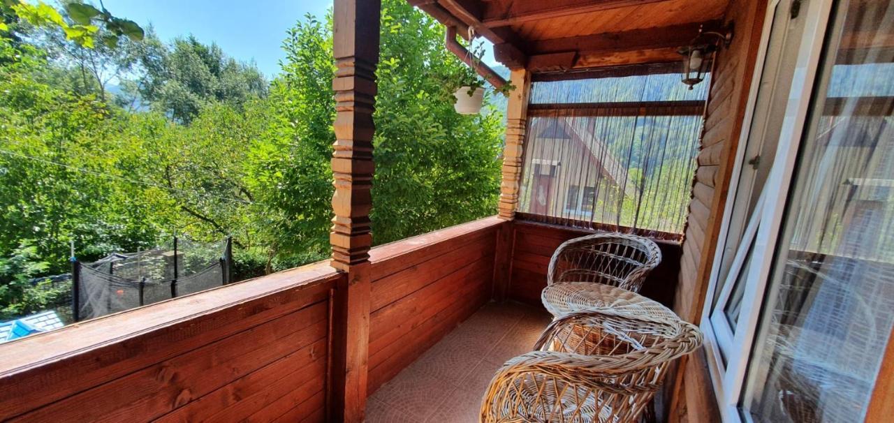 Casa Colt De Rai Villa Brezoi Kültér fotó