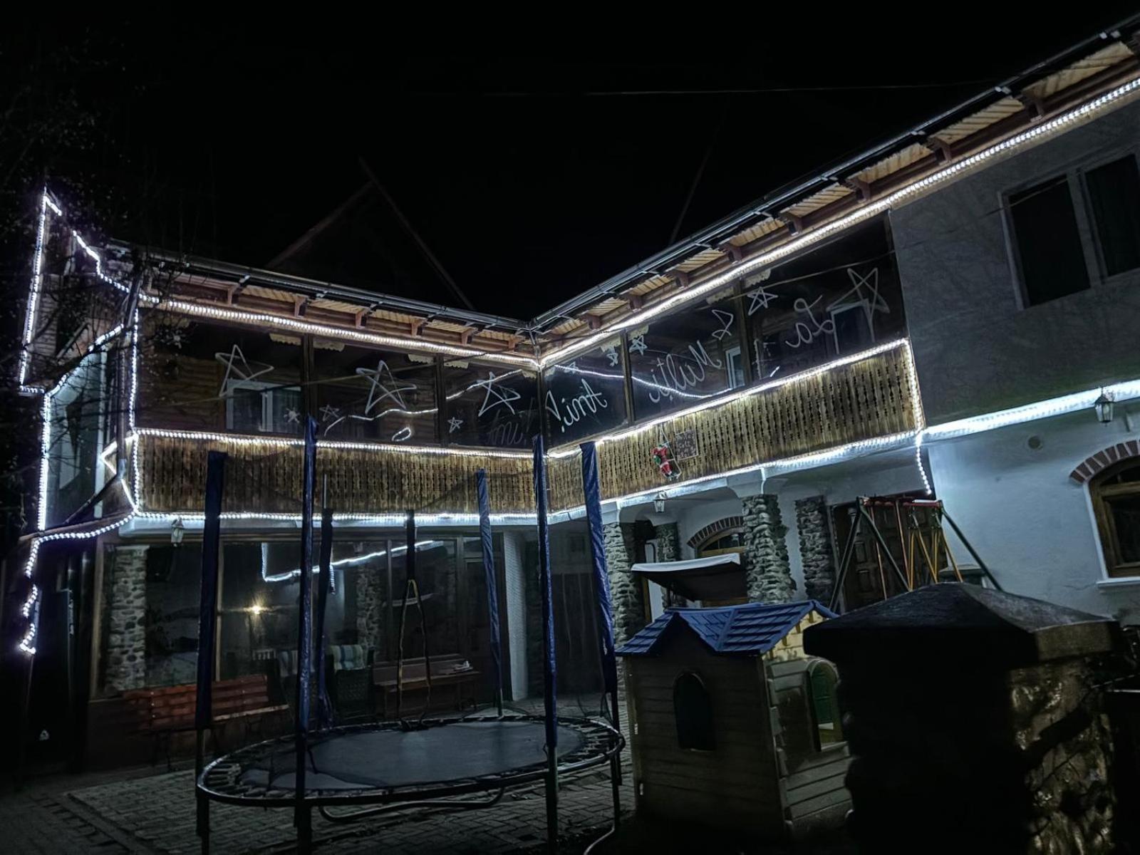 Casa Colt De Rai Villa Brezoi Kültér fotó