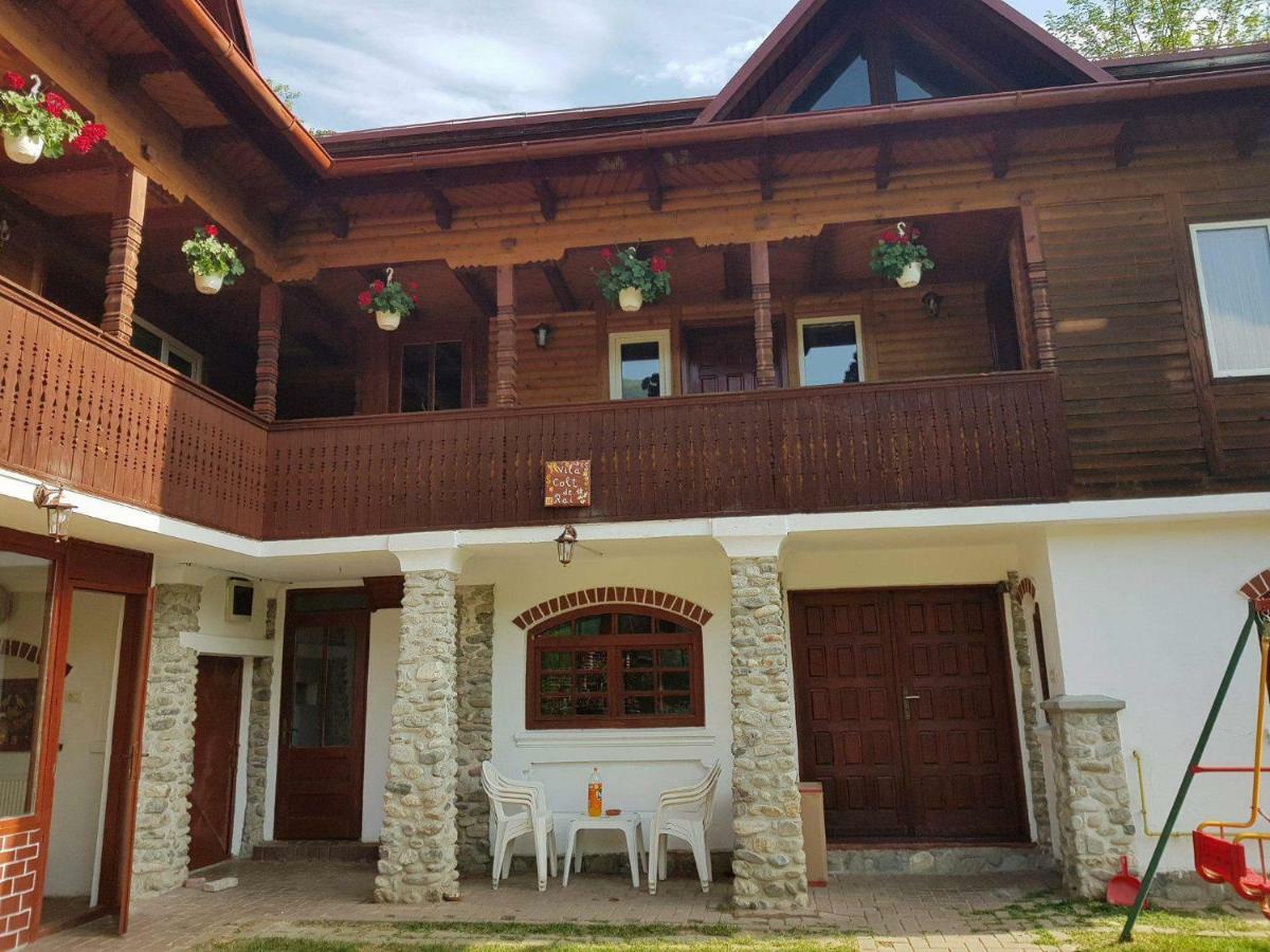 Casa Colt De Rai Villa Brezoi Kültér fotó